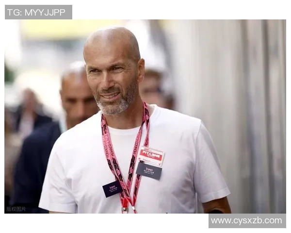 足球界秃头球星盘点 从贝克汉姆到齐达内他们如何逆袭成传奇